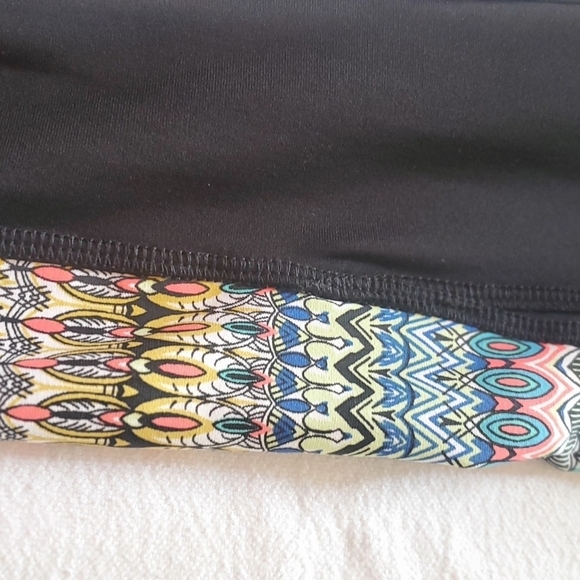 Next Aztek Colorful Pop Panel Black Yoga Sz. S Leggings - Picture 2 of 12